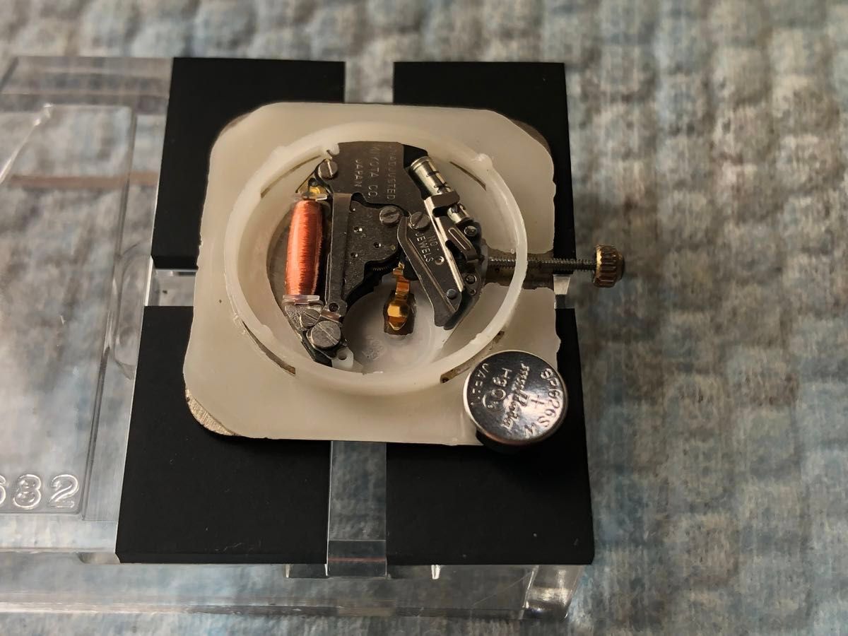 TELVA メンズ腕時計 クォーツ CREPHA 稼動 電池新品 清掃済み カットガラス JAPAN MOVT 黒文字盤