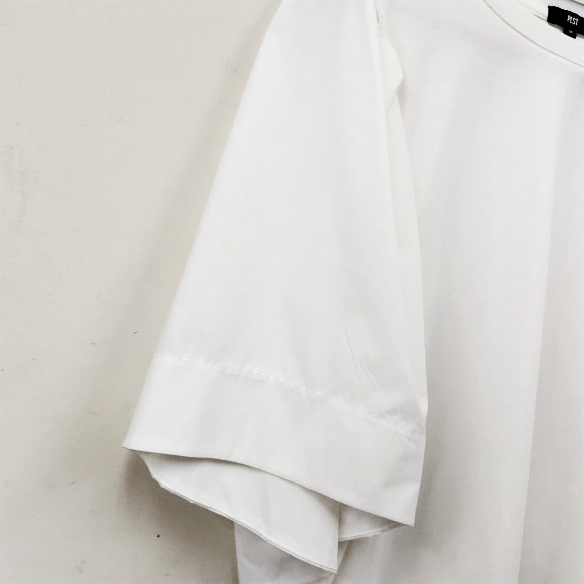 【送料無料】PLSTプラステ　シャツ　ホワイトカラー　サイズM