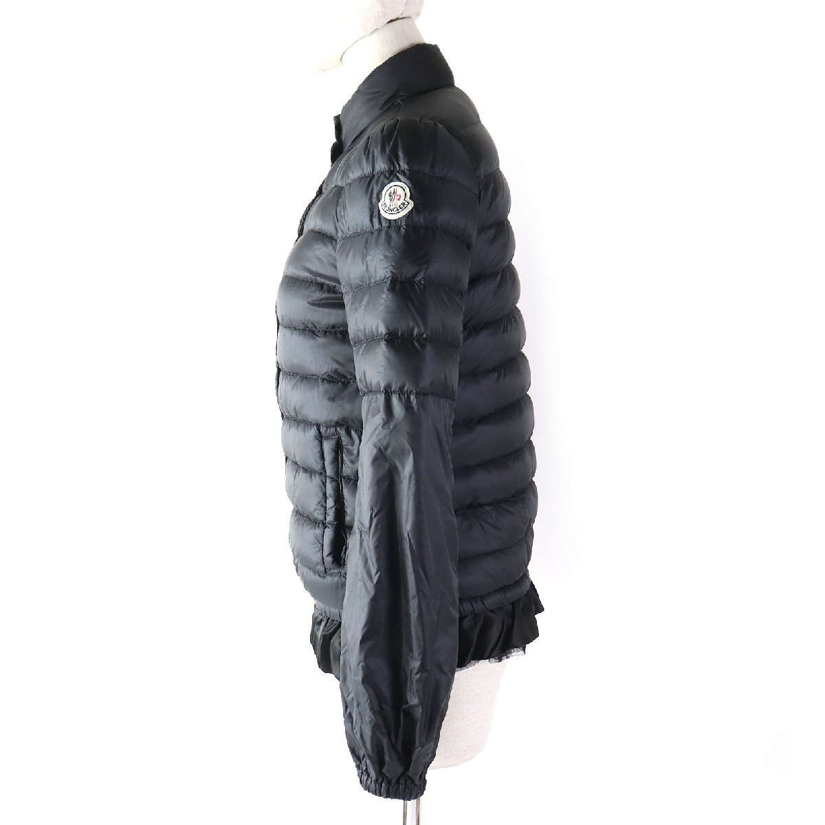 美品△MONCLER S モンクレール Sacai サカイ 53048 SAKI サキ 裾 美品△MONCLER S モンクレール Sacai サカイ 53048 SAKI サキ 裾