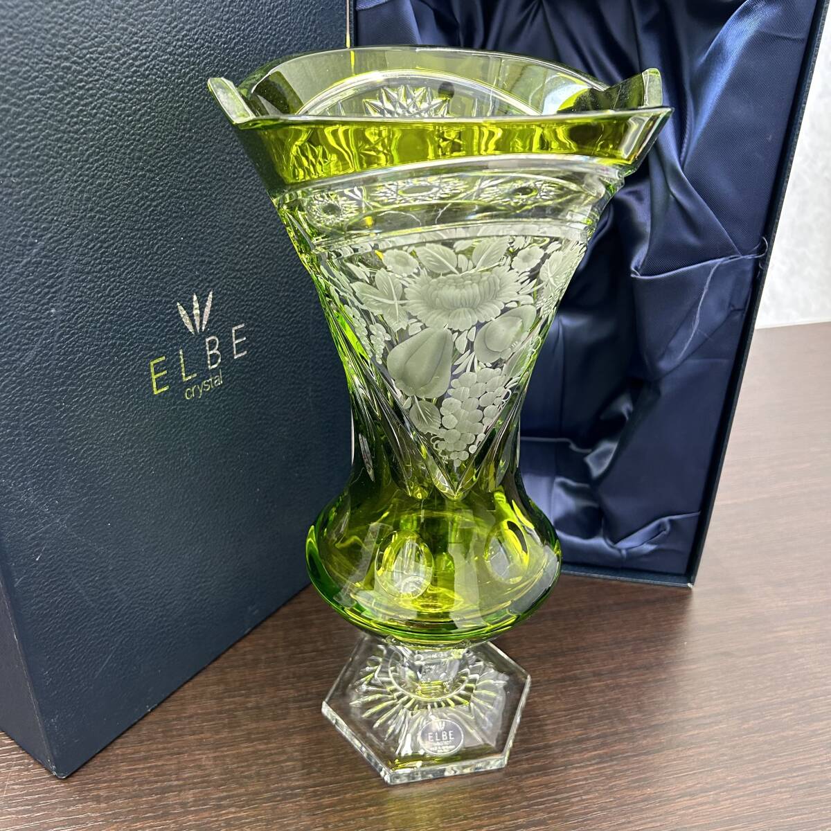 #910A 【花瓶】ELBE CRYSTAL エルベ クリスタル 切子 花瓶 美品の画像5