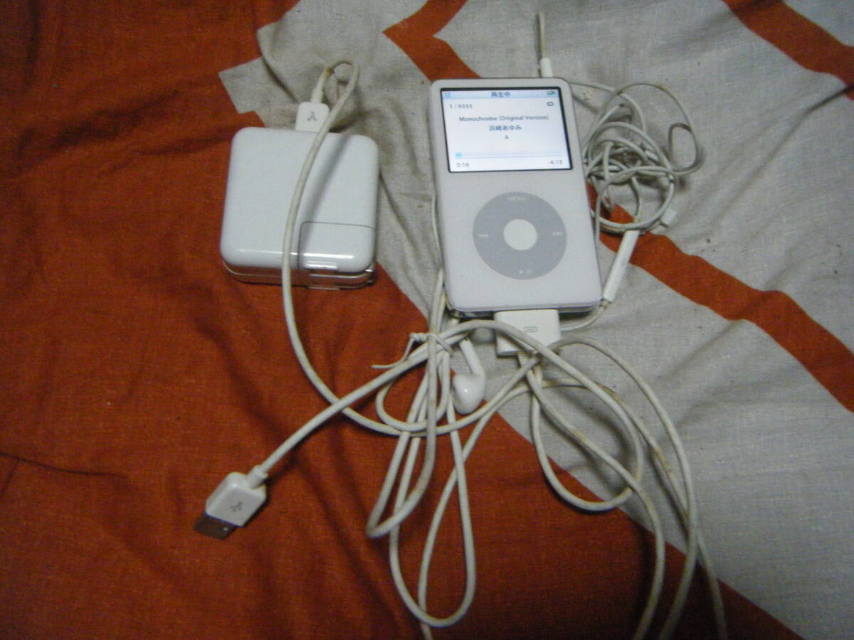 ●iPod Classic 第5世代 60GB A1136 ホワイト●_画像1