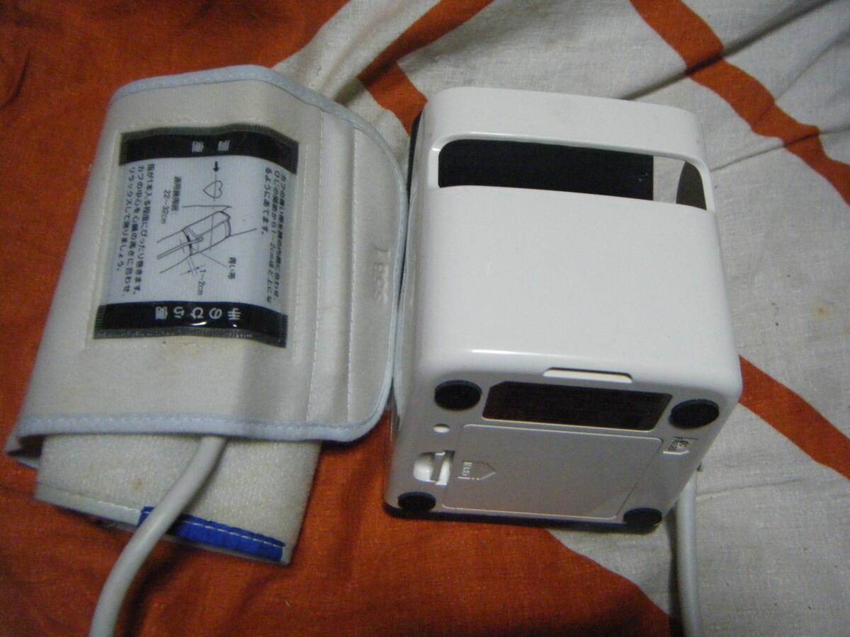 ●シチズン 電子血圧計 CH-551 上腕式●の画像3