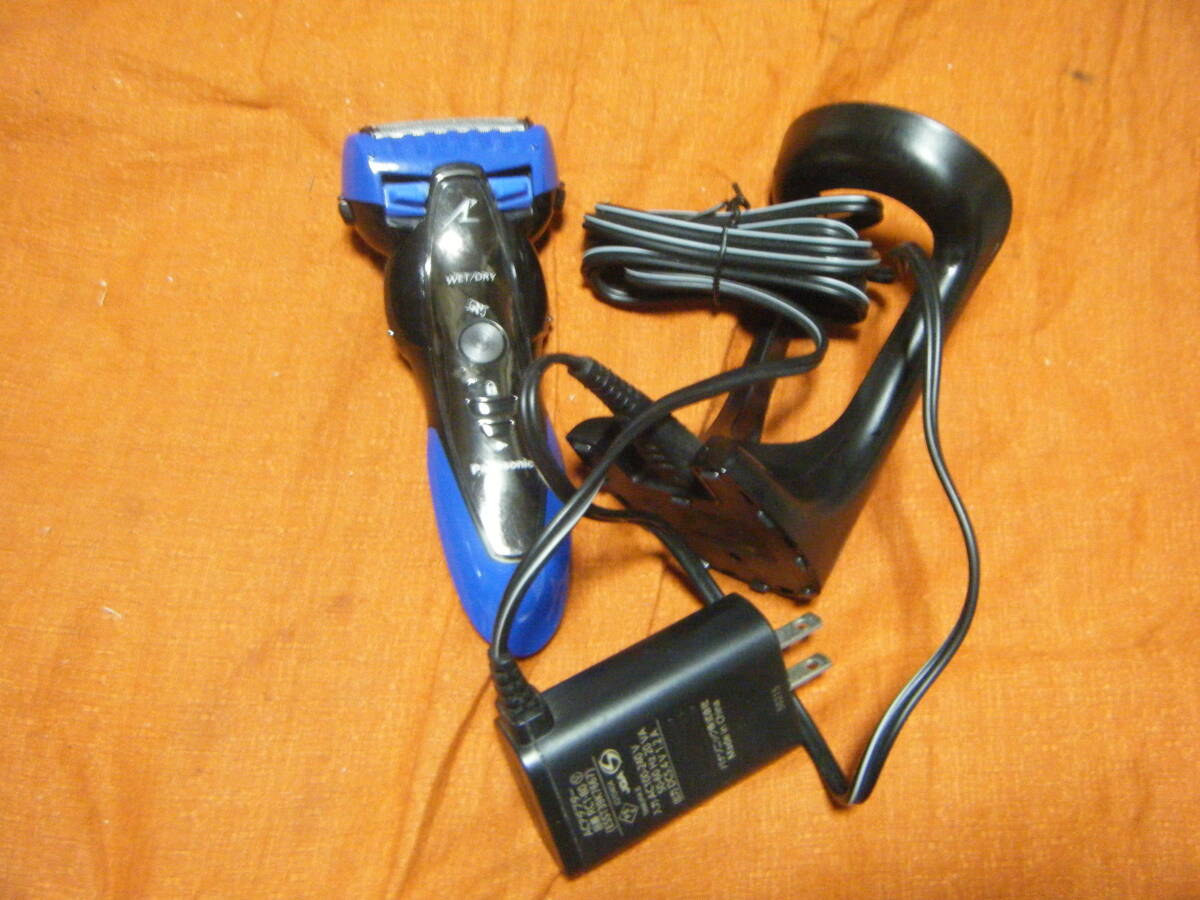 ●Panasonic パナソニック ラムダッシュ 電気シェーバー メンズシェーバー 3枚刃 お風呂剃り可 《ES-ST29》●の画像1
