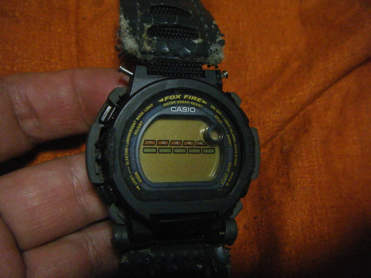 ●CASIO カシオ◆G-SHOCK DW-002 メンズ クォーツ 腕時計 ※電池切れ　ベゼル欠品 ジャンク ●_画像7