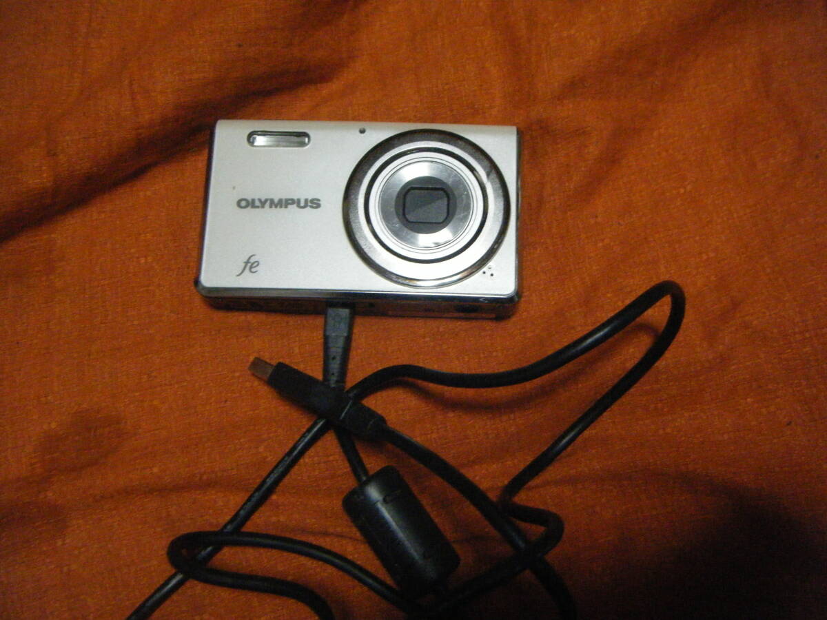 ●OLYMPUS オリンパス fe FE-4000 コンパクトデジタルカメラ●の画像1