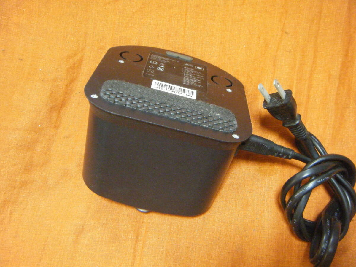 * roomba robot vacuum cleaner charger 17064*