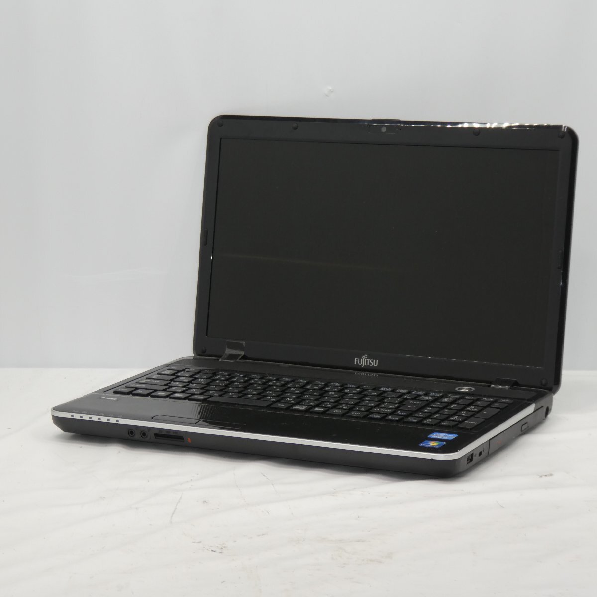 1 иен ~ FUJITSU LIFEBOOK AH35/L Core i3-3120M 2.5GHz/4GB/HDD500GB/DVD мульти- /15 дюймовый /OS нет / работоспособность не проверялась [ Tochigi отгрузка ]