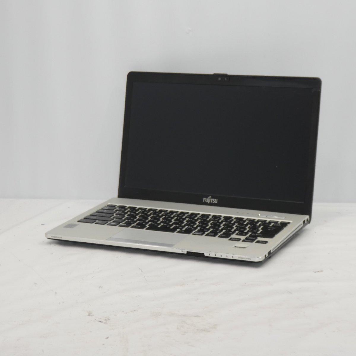 1円～ FUJITSU LIFEBOOK S935/K Core i5-5300U 2.3GHz/4GB/HDD320GB/DVDマルチ/13インチ/OS無/動作未確認/AC無【栃木出荷】の画像1