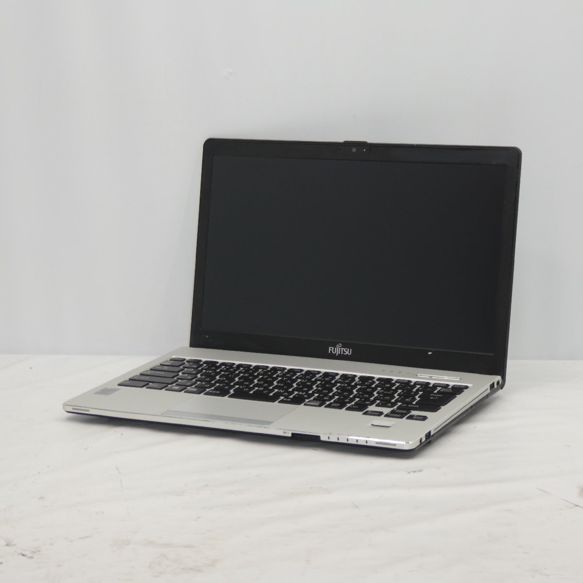 1円～ FUJITSU LIFEBOOK S935/K Core i5-5300U 2.3GHz/4GB/HDD320GB/DVDマルチ/13インチ/OS無/動作未確認/AC無【栃木出荷】の画像1