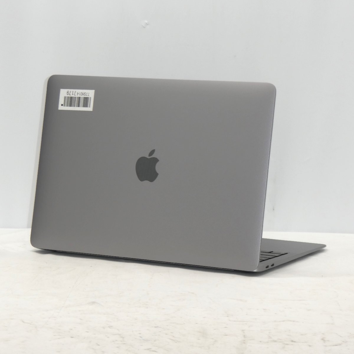 Apple MacBook Air M1 2020 Apple M1/8GB/SSD256GB/Mac OS Monterey/13インチ【栃木出荷】_画像2