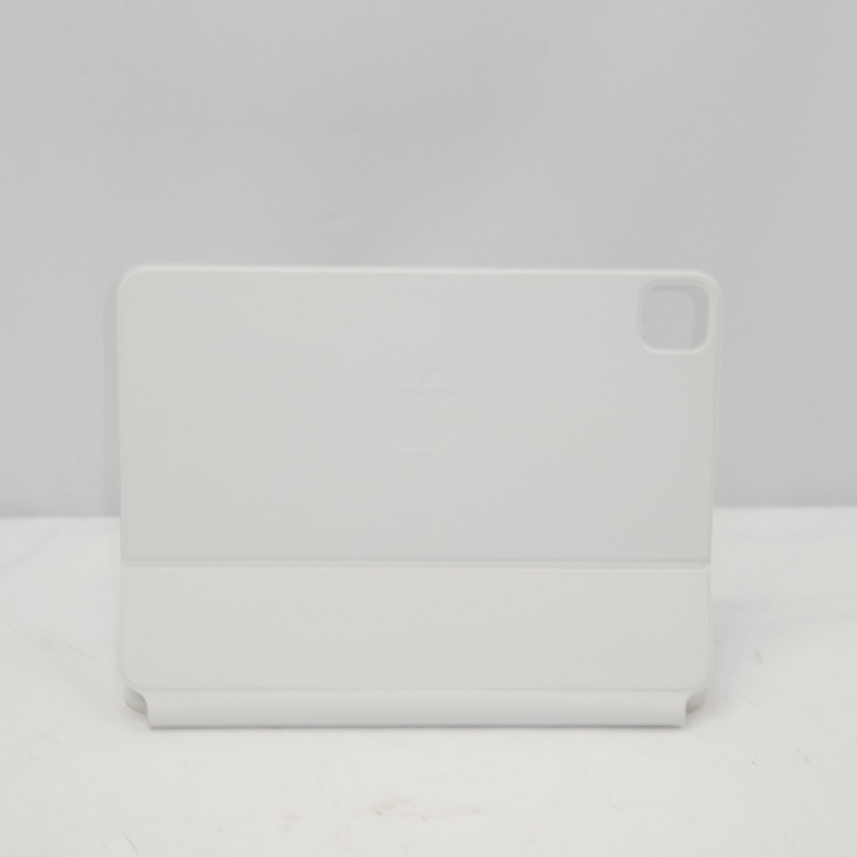 1円～【動作未確認】Apple 11インチiPad Pro(第4世代)・iPad Air(第5世代)用 Magic Keyboard 日本語 MJQJ3J/A ホワイト【栃木出荷】の画像2