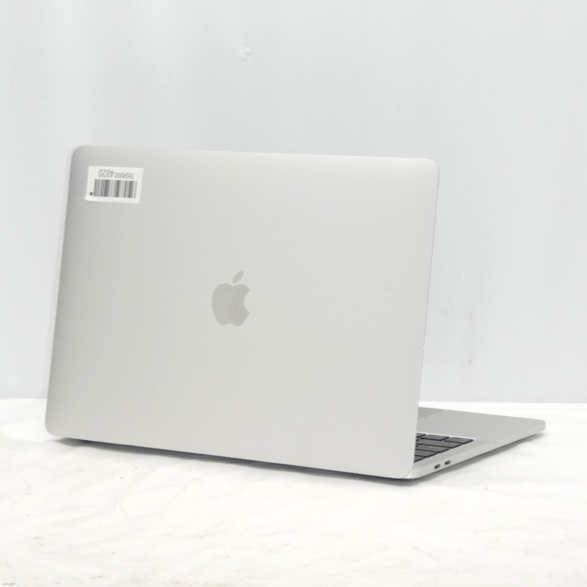 Apple MacBook Pro 13インチ 2020 MWP72J/A Core i5 2GHz/16GB/SSD512GB/Mac OS Catalina【栃木出荷】_画像2