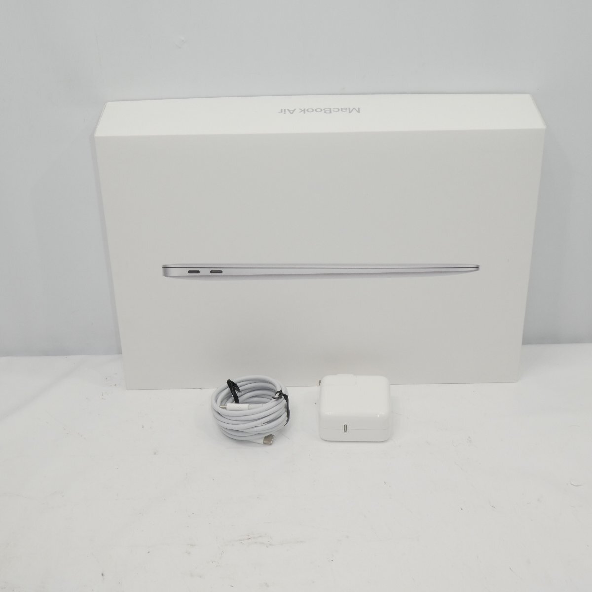 1円～【ジャンク】Apple MacBook Air 2020 MGN93J/A Apple M1/8GB/SSD256GB/Mac OS Monterey【栃木出荷】_画像4
