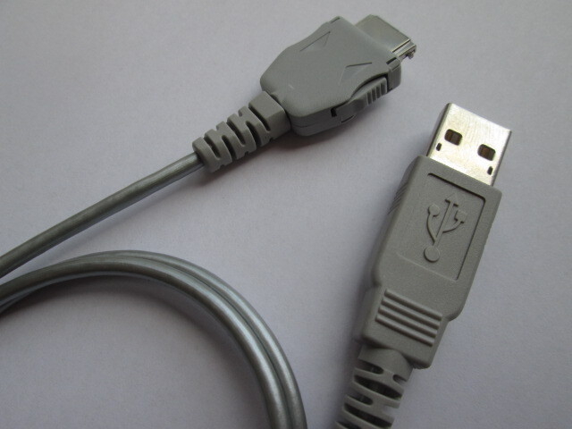 FOMA用 USB充電ケーブル_画像7