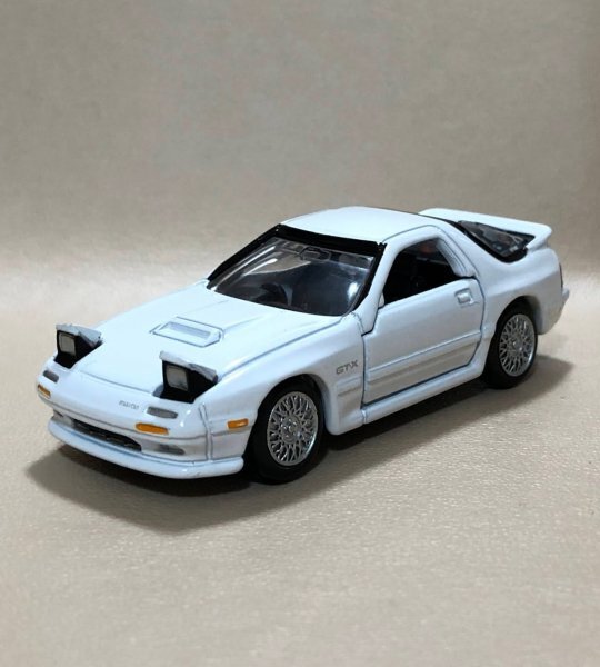 トミカプレミアム　マツダ　サバンナ　RX-7　No.38　ミニカー　TOMICA PREMIUM　同梱可 MAZDA SAVANNA RX-7 (Eext_hyski)_画像1