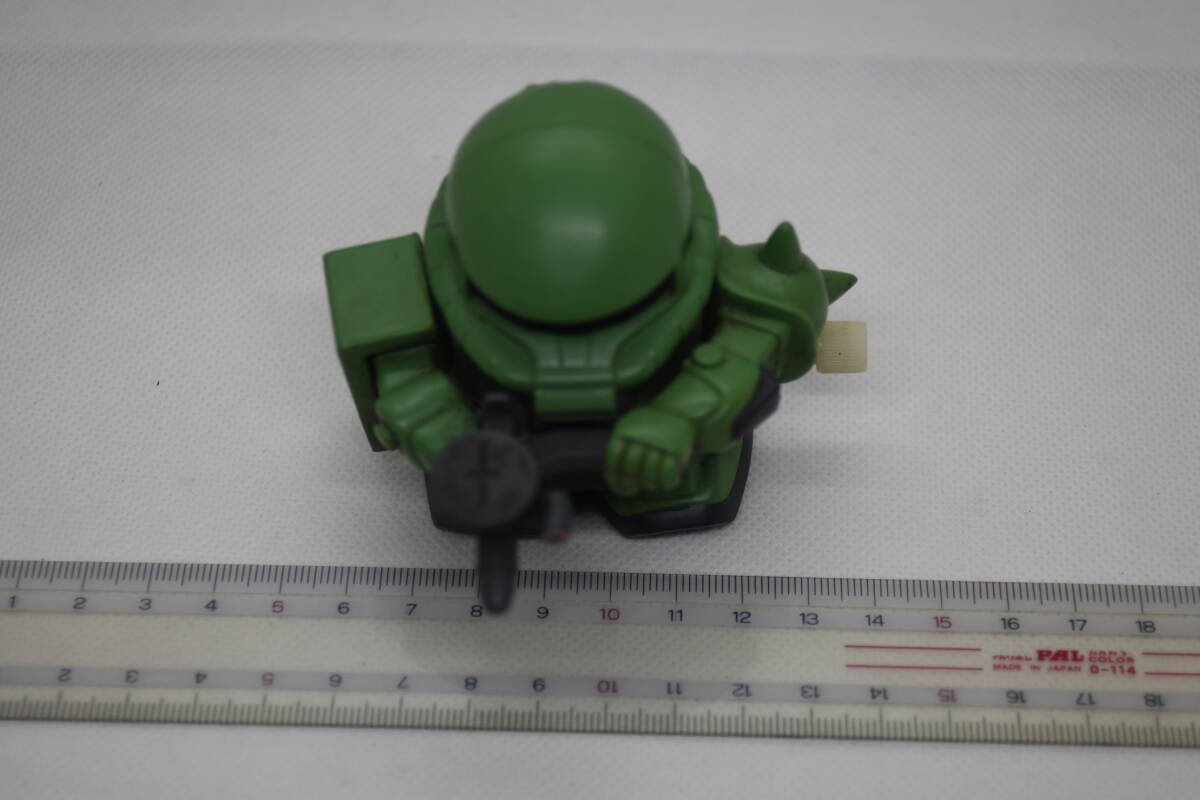 機動戦士ガンダム 量産型ザク おもちゃ ゼンマイ式 ジャンク 2体まとめての画像4