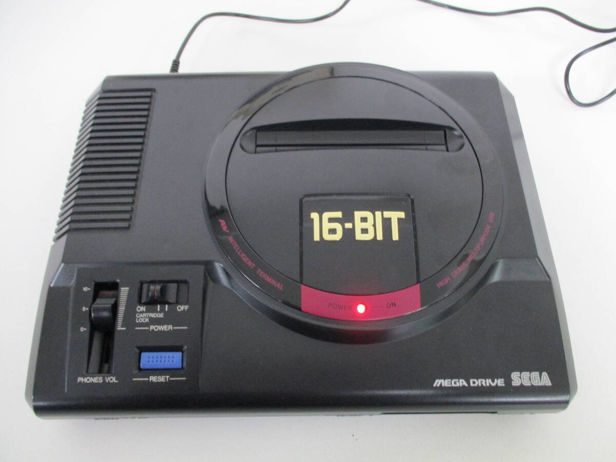  中古 SEGA メガドライブ 本体 16BIT 箱付 ※通電のみ確認済／Aの画像3