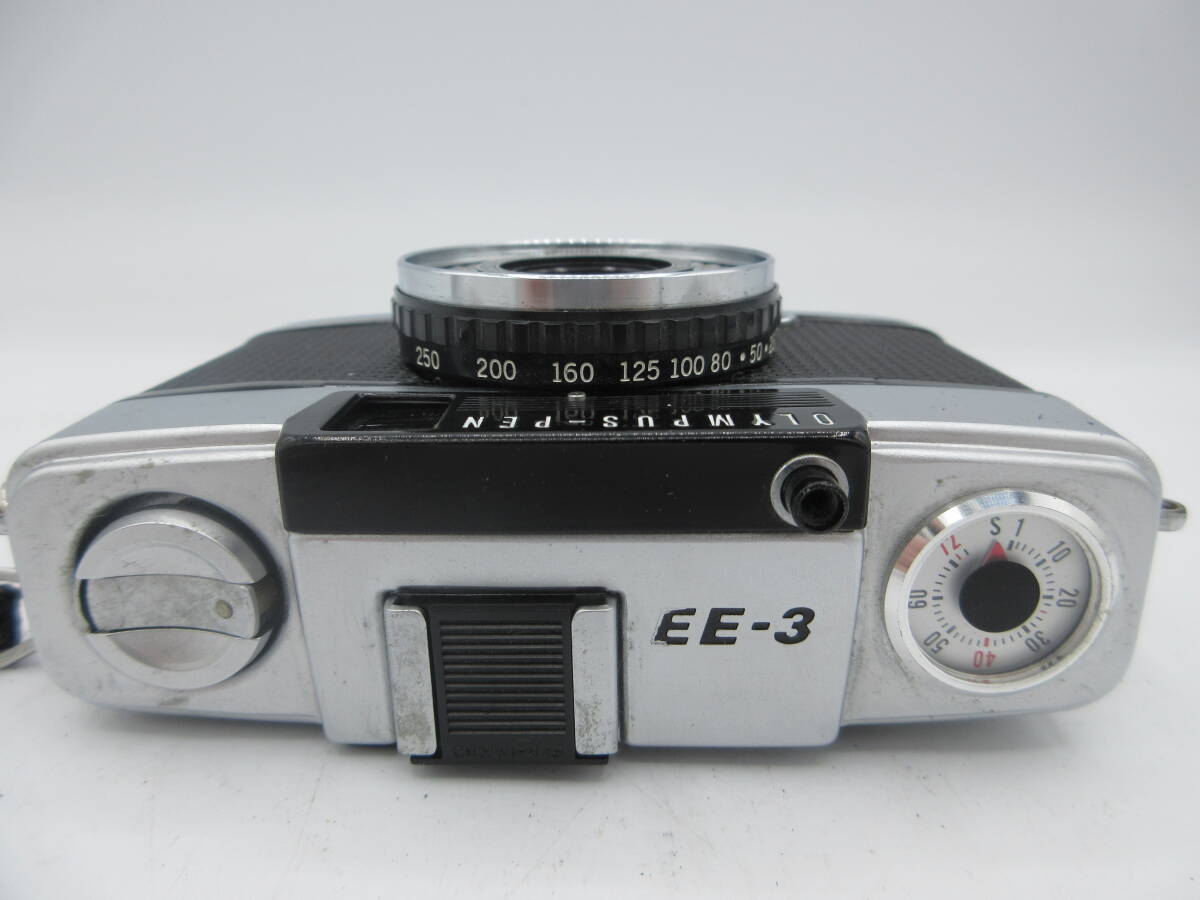 中古 カメラ OLYMPUS オリンパス PEN EE-3 D.Zuiko 28mm 1:3.5 ※動作未確認 ／Tの画像4