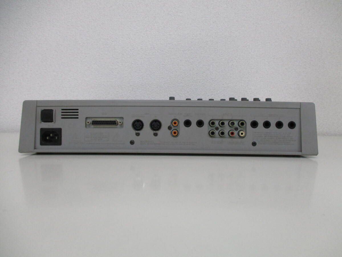  б/у Roland Roland VS-880 цифровой многоканальный магнитофон MTR* электризация только проверка settled |E
