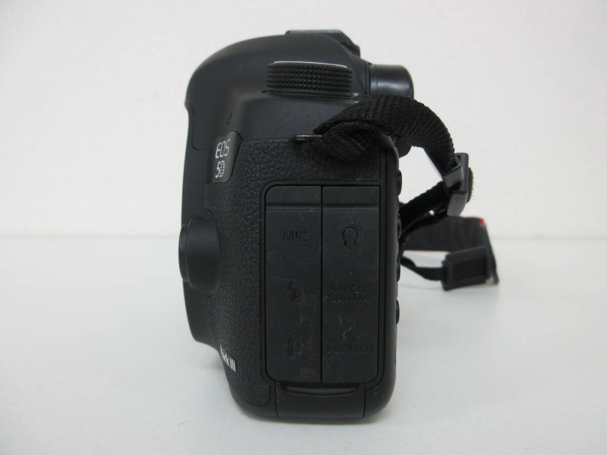 中古 カメラ Canon キャノン EOS 5D DS126321 Mark III ボディ デジタル 一眼レフ ※動作未確認 ／Tの画像7