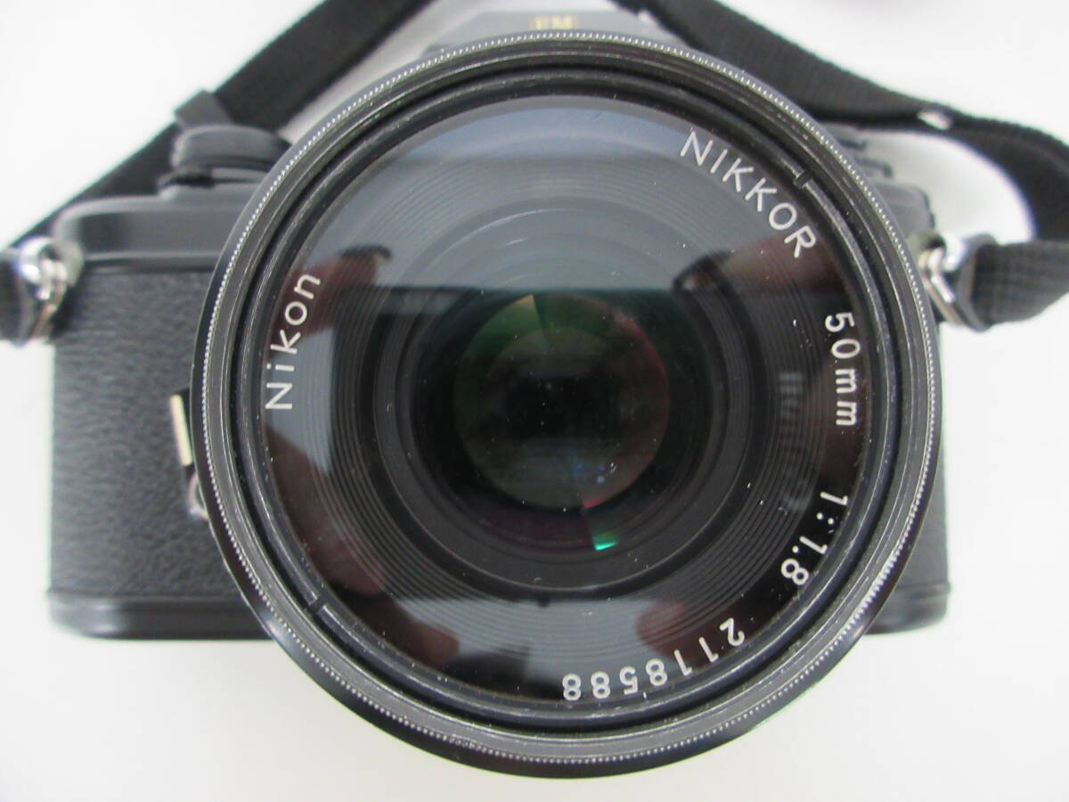 中古 カメラ Nikon ニコン EM / NIKKOR 50mm 1:1.8 一眼レフ フィルムカメラ ※動作未確認 ／Vの画像2