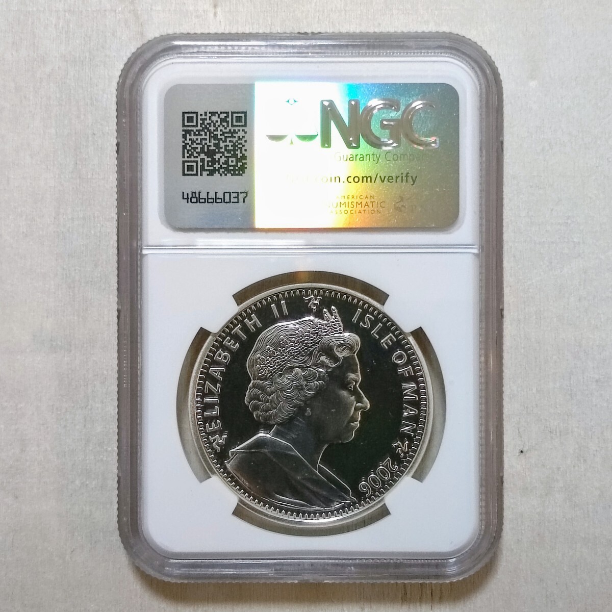 1円スタート！ 最高鑑定 NGC PF68 2006 マン島 １クラウン 銀貨 エリザベス２世生誕80年 記念コイン アンティークコイン モダンコインの画像4