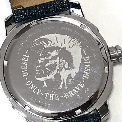 DIESEL ディーゼル　腕時計　/am-A-205-5459-3.5/3針/デニム×レザーベルト/文字盤青紺/ピンク/おしゃれ/高級/本物/イタリア北東部