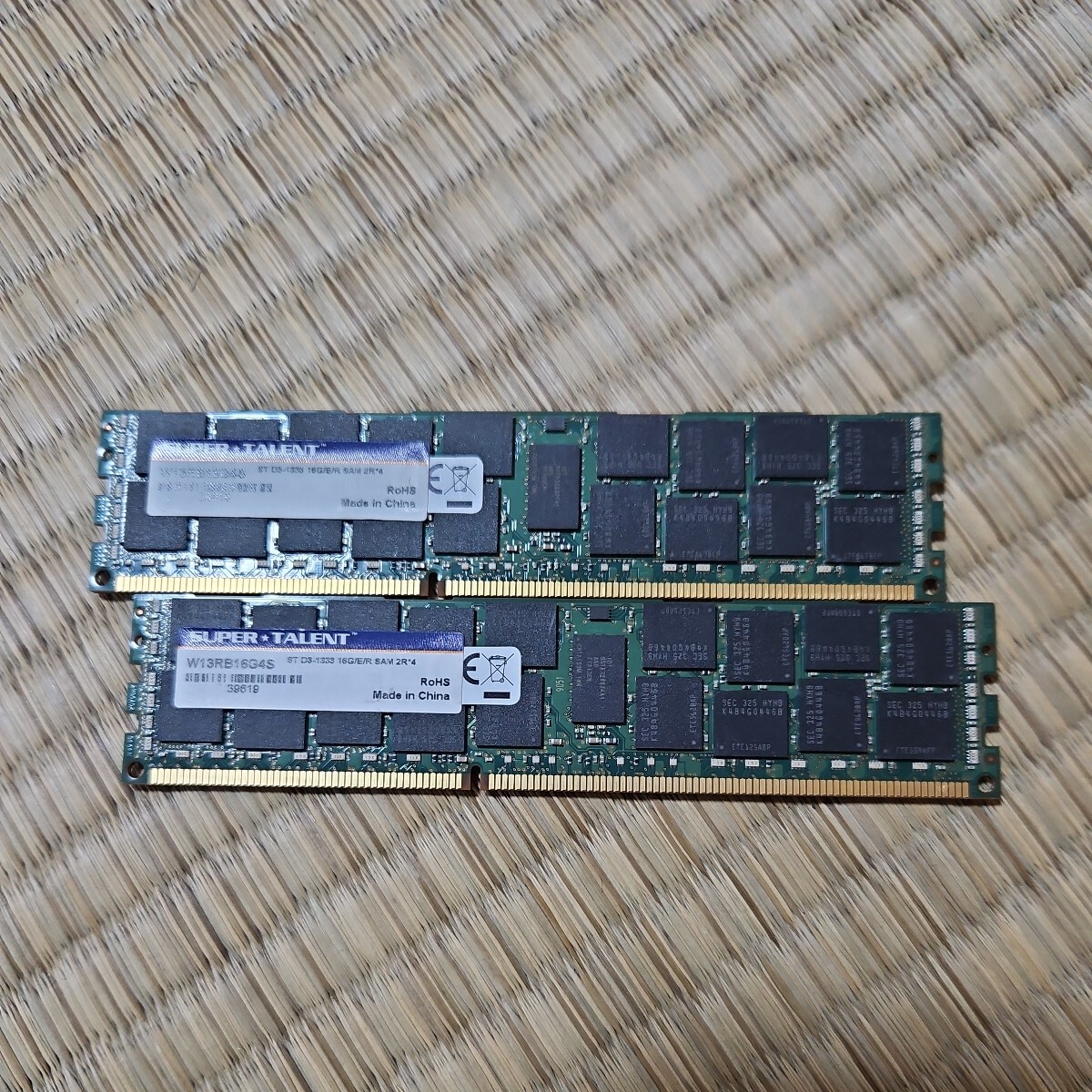 サーバー用メモリ  DDR3 16GB  2枚 1333mhz 動作未確認 ジャンクの画像1