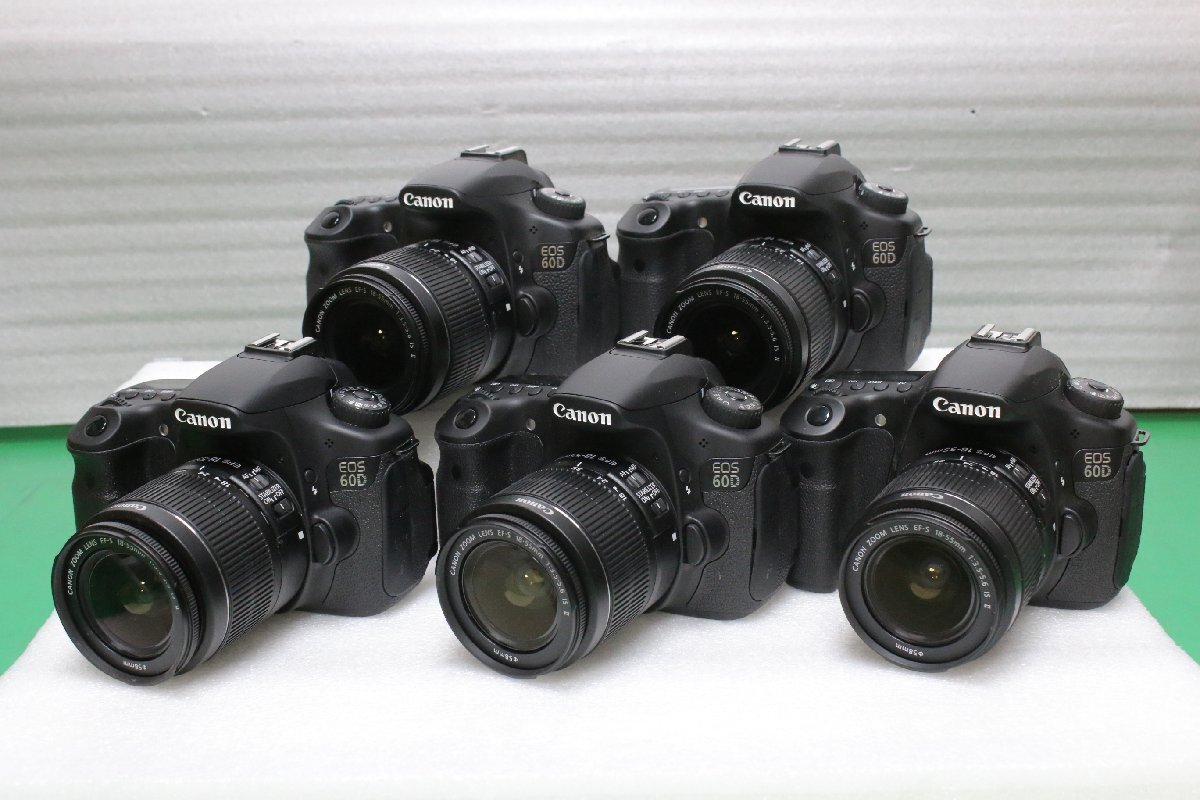 10973円 美品 EOS 70D ブラック 即日発送 デジタル一眼 Canon 10973円 美品 EOS 70D ブラック 即日発送 デジタル一眼 Canon