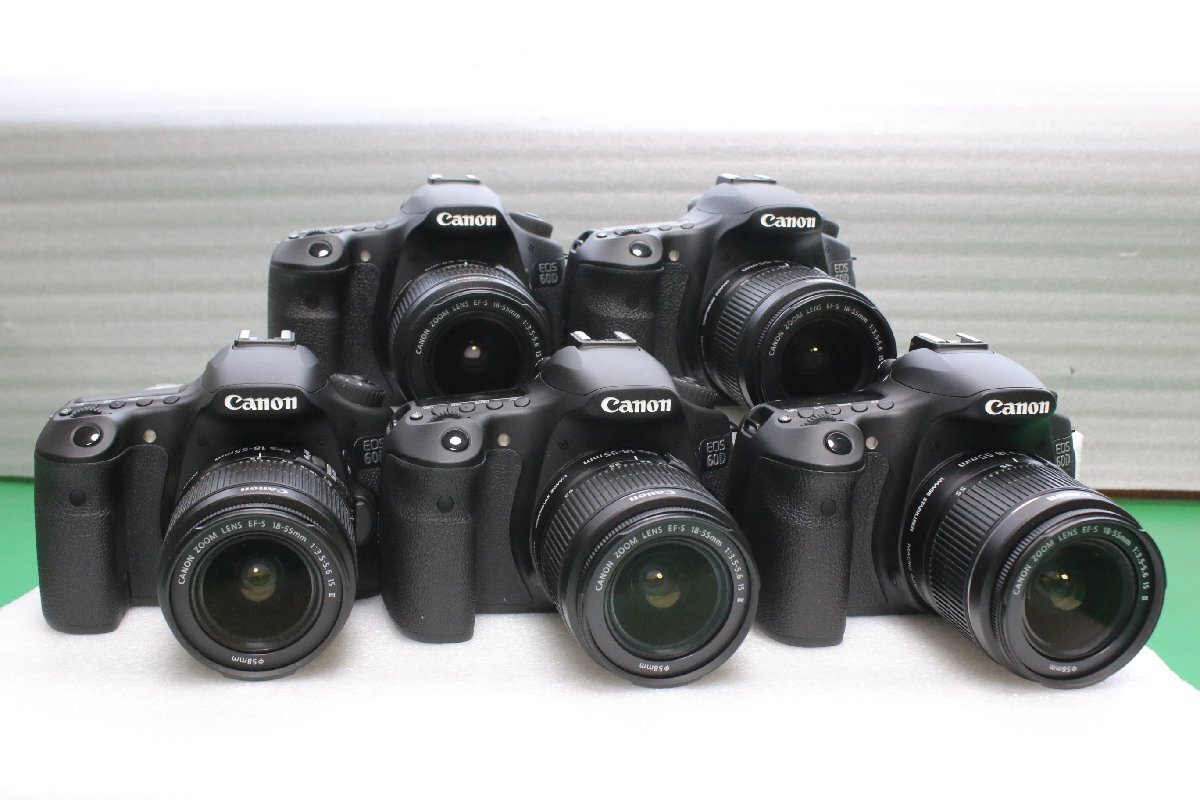 ☆【3】 ① CANON キャノン デジタル一眼レフカメラ EOS60D 本体 レンズ 5台セット EF-S 18-55mm 1:3.5-5.6 IS Ⅱ 現状品_画像1