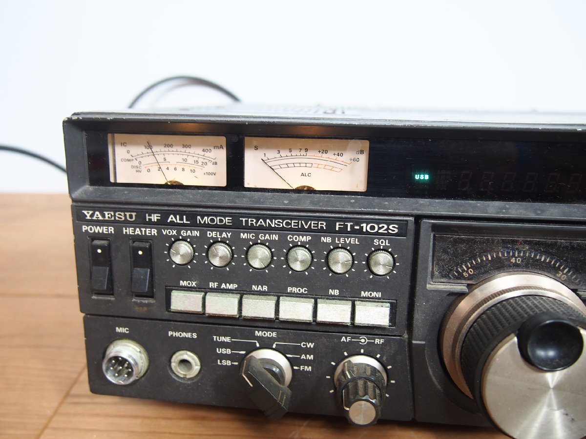 *[2F0411-22] YAESU Yaesu HF all mode приемопередатчик FT-102S 100V Junk 