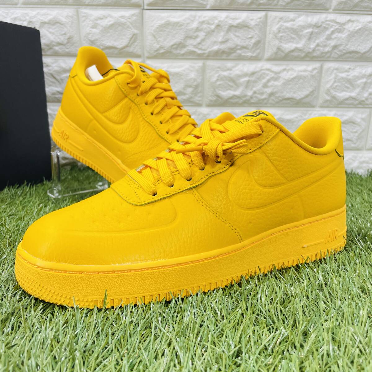 ナイキ エアフォース1 '07 プロテック WP ゴールド 金 Nike Air Force 1 '07 Pro-Tech WP メンズスニーカー 27.5cm FB8875-700_画像2