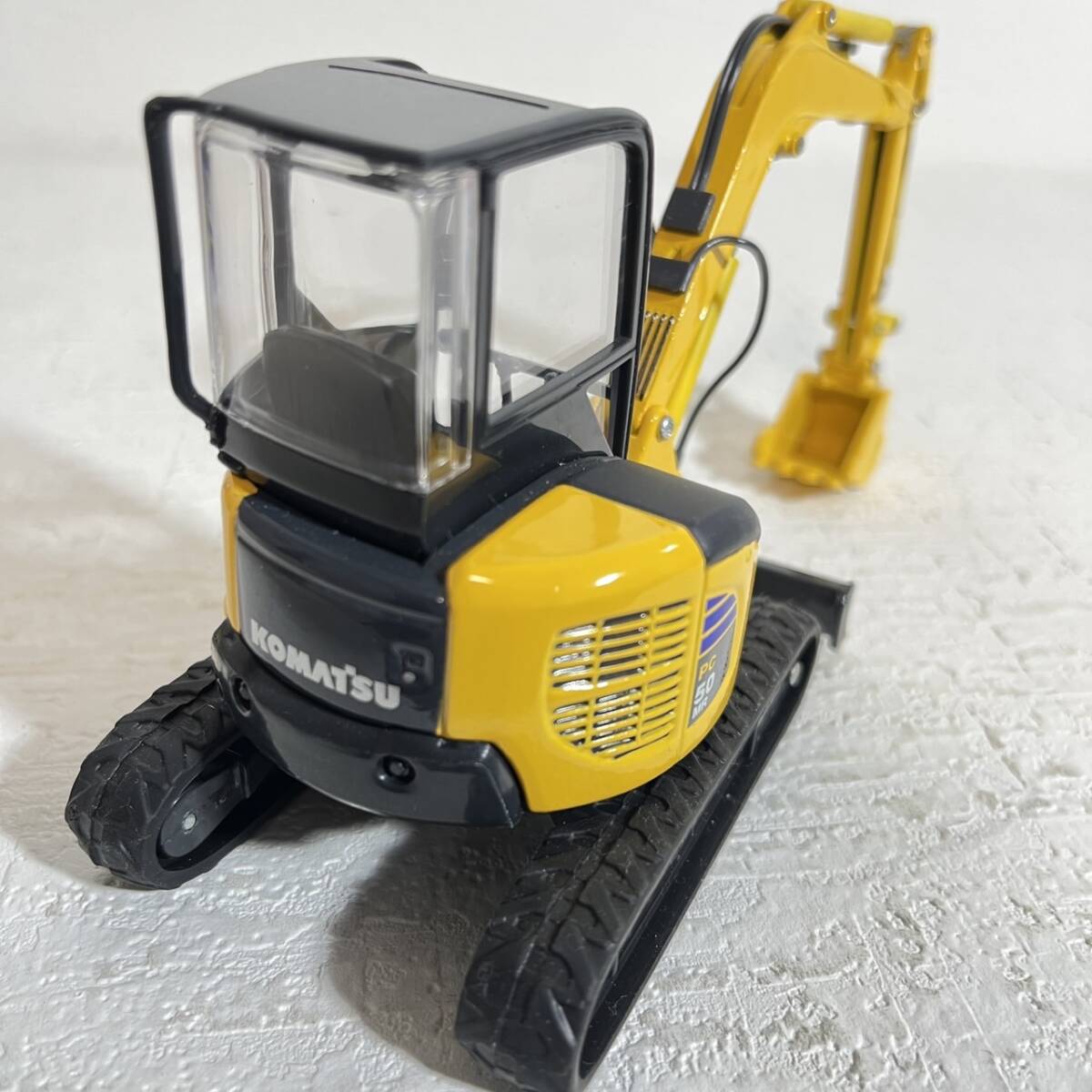  Komatsu Mini shovel PC50MR galet oDK-6104 Diapet 1/32 minicar 11-3