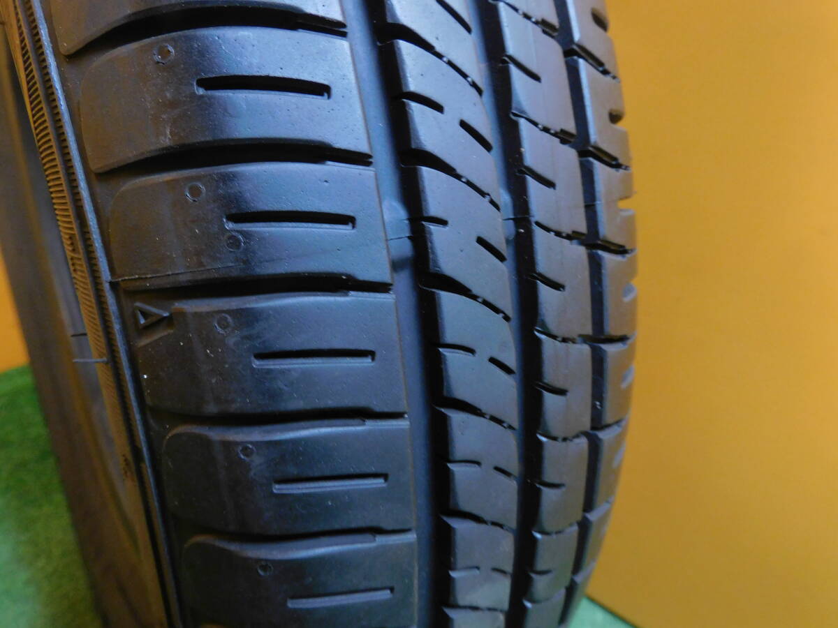 145/80R13 DUNLOP キャロル、スペーシア、アルト 製造年2022 4本 バリ溝★D82の画像3