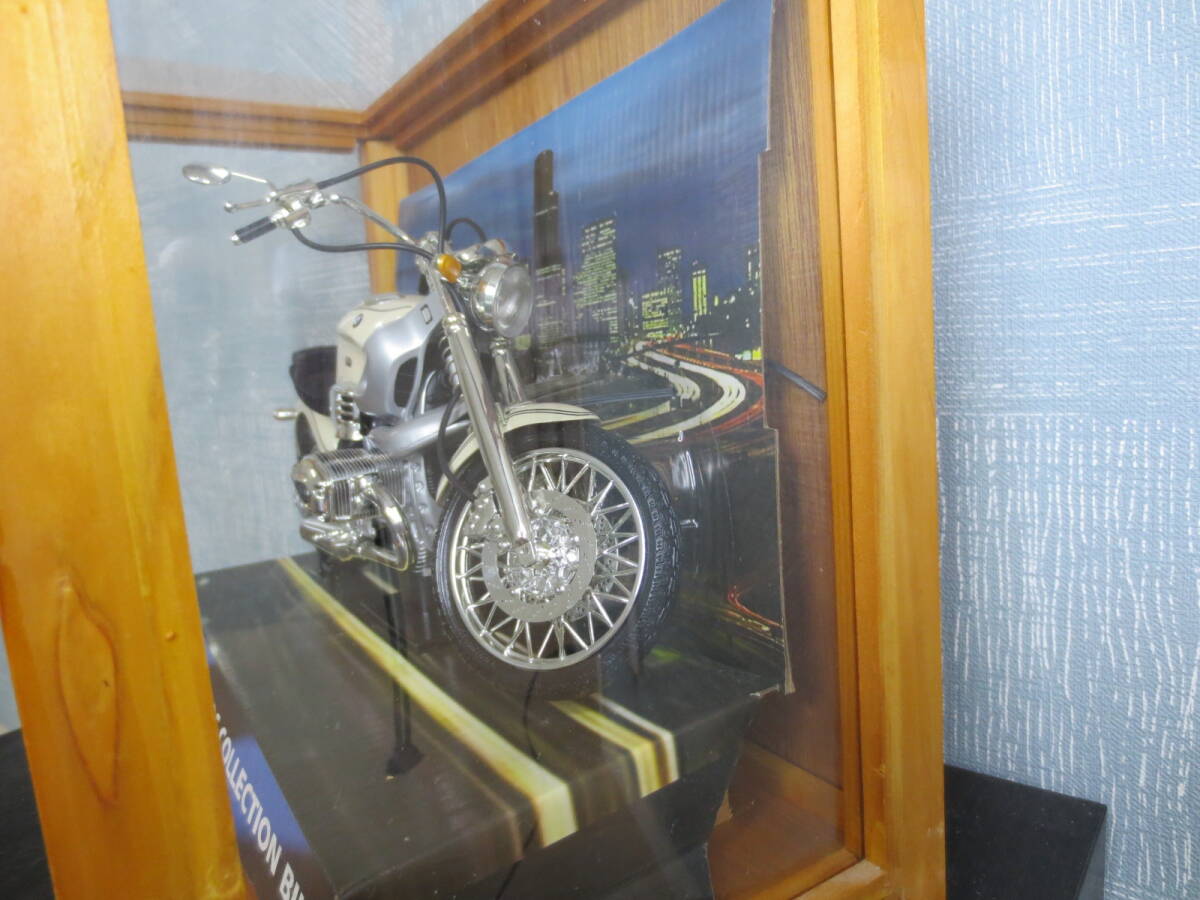 バイク模型★BMW R1200C/COLLECTION BIKE★ケース入りの画像4