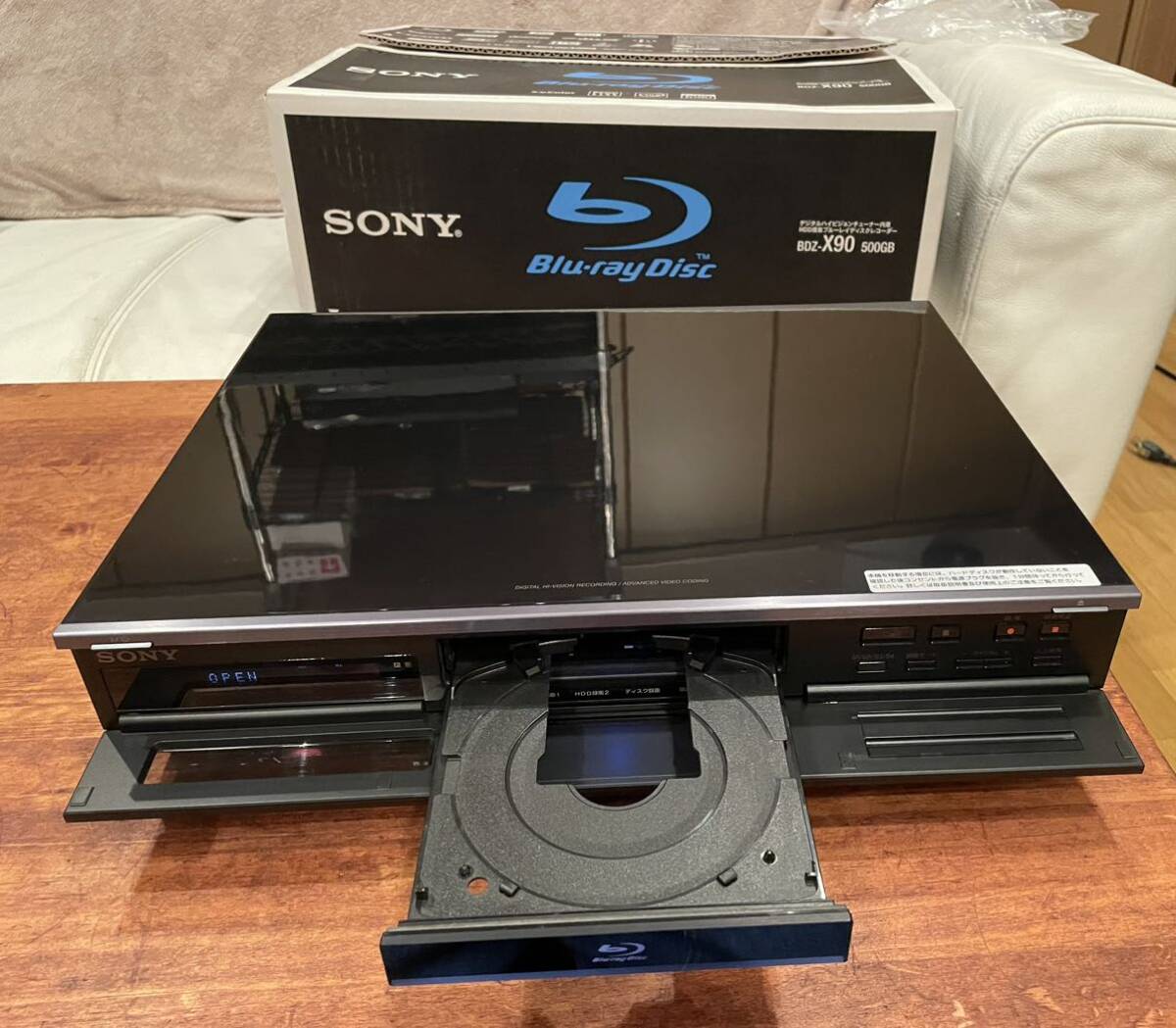 SONY BDZ-FT2000 ブルーレイレコーダー 2018年製 リモコン/B-CAS SONY BDZ-FT2000 ブルーレイレコーダー 2018年製 リモコン/B-CAS