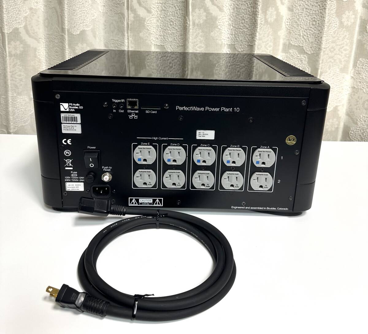 PS Audio PerfectWave Power Plant 10/クリーン電源の画像8