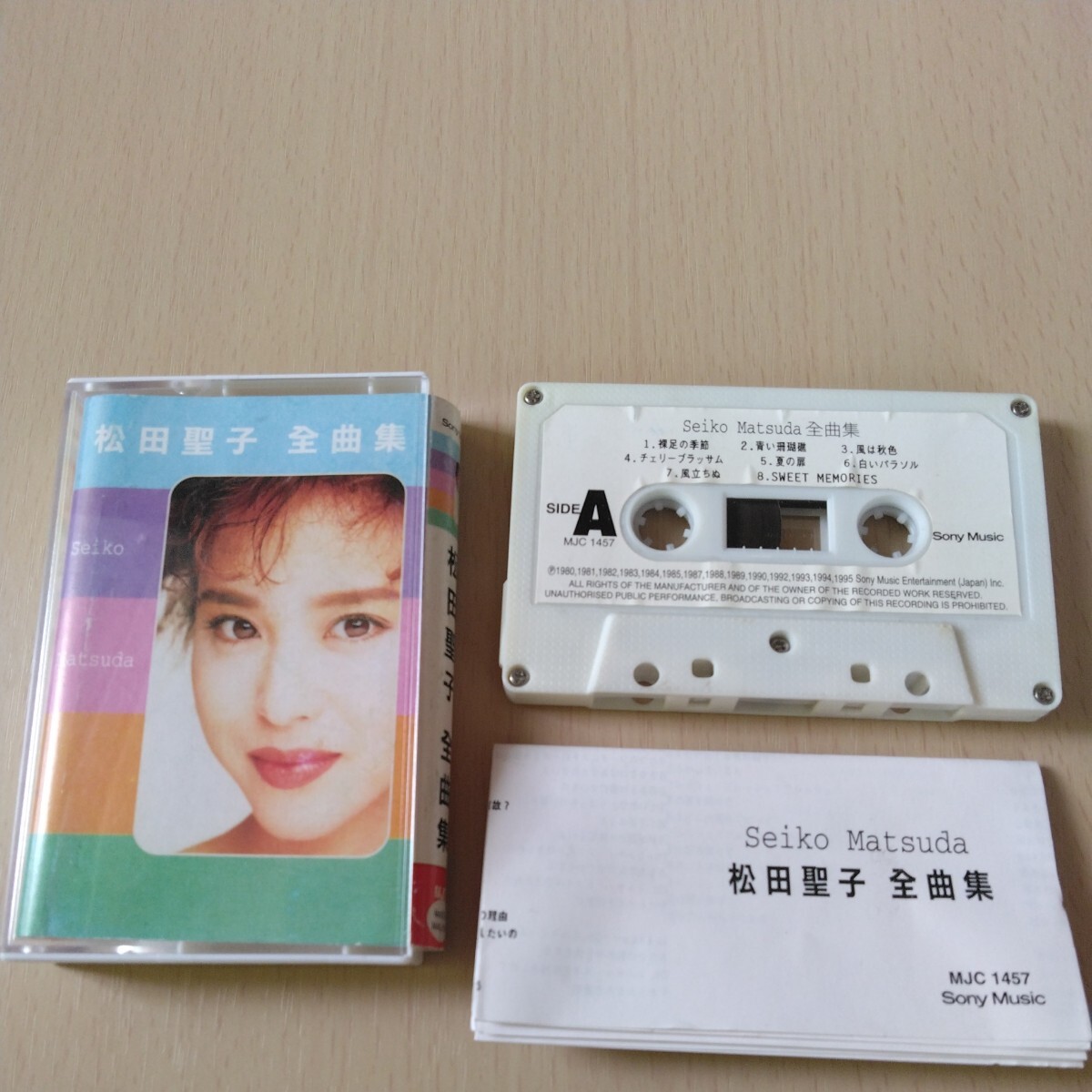 動作未確認 松田聖子 全曲集 歌詞カードあり カセットテープ ジャンク品の画像1