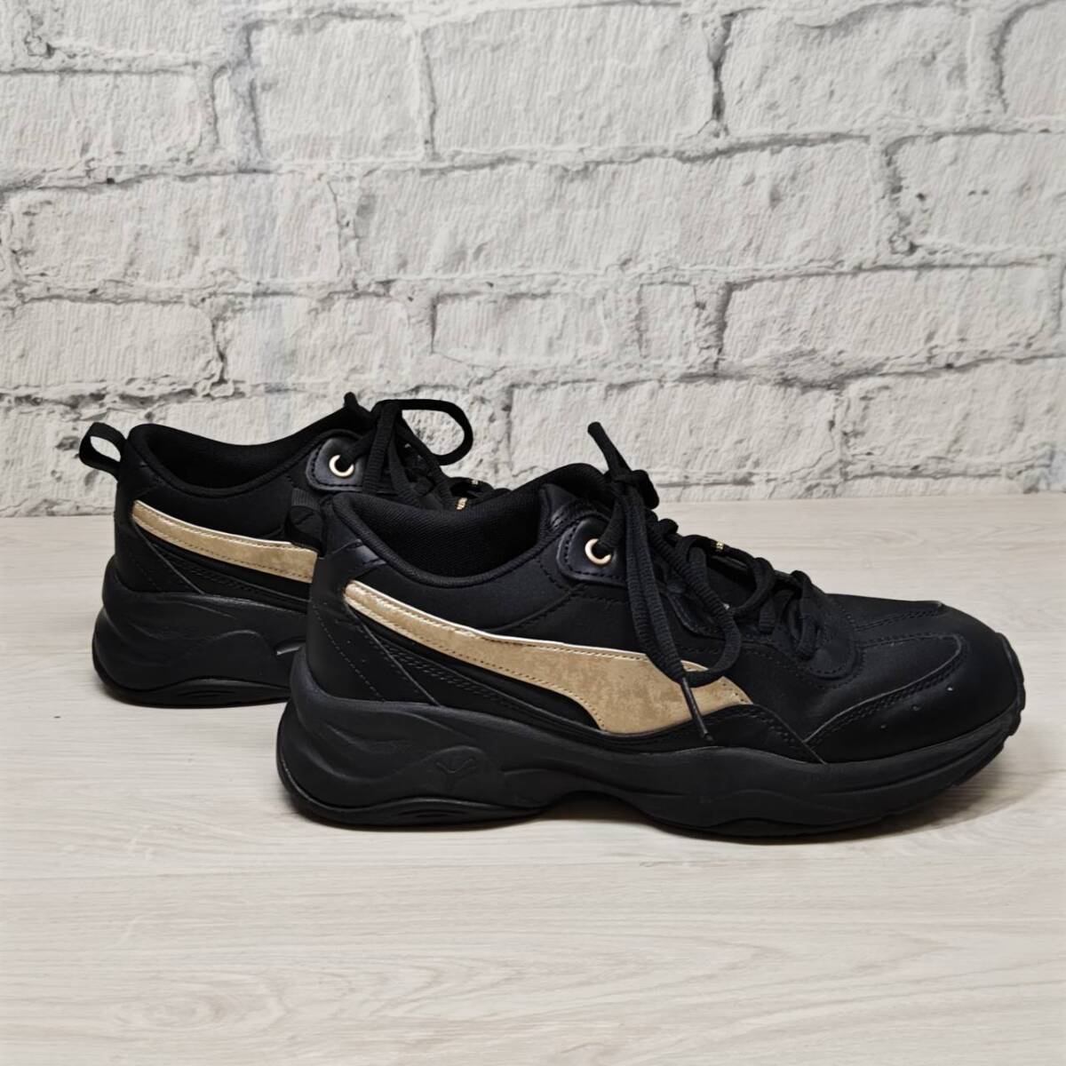 [YH-8713] б/у текущее состояние товар PUMA Puma спортивные туфли si задний Space 390986-01 женский размер 24.5cm черный 