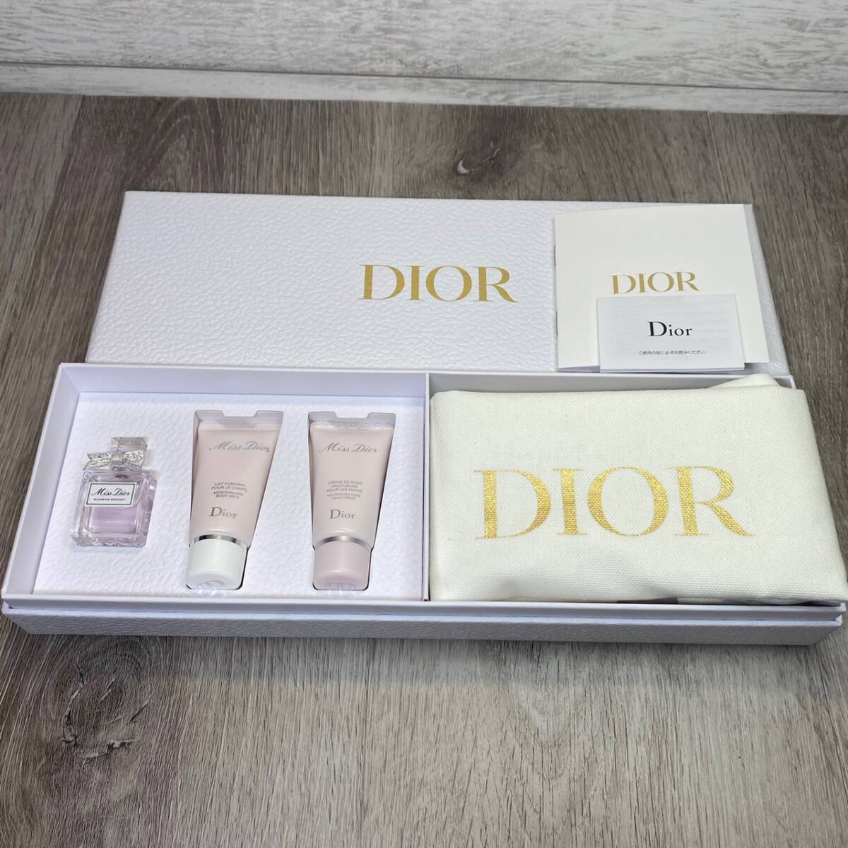 【YH-8774】未使用品 Dior ディオール ミスディオール トラベル セット (香水/ボディミルク/ハンドクリーム) ノベルティ トラベルセットの画像1