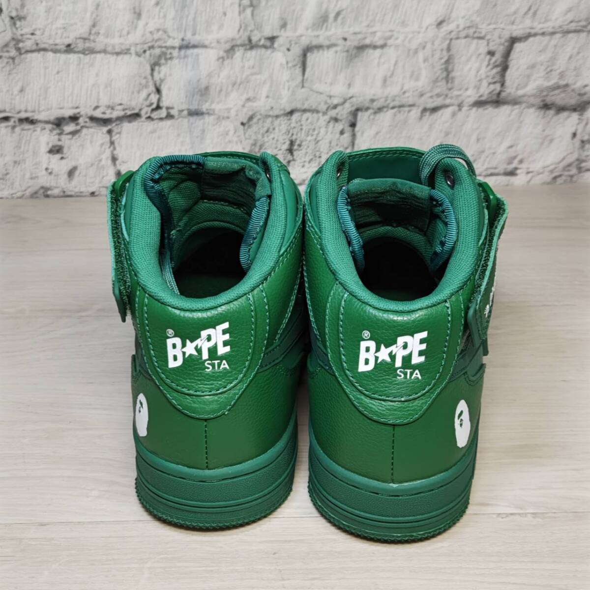 【YH-8854】開封済未使用品 A BATHING APE アベイシングエイプ スニーカー BAPE STA MID M2 グリーン サイズ10_画像4