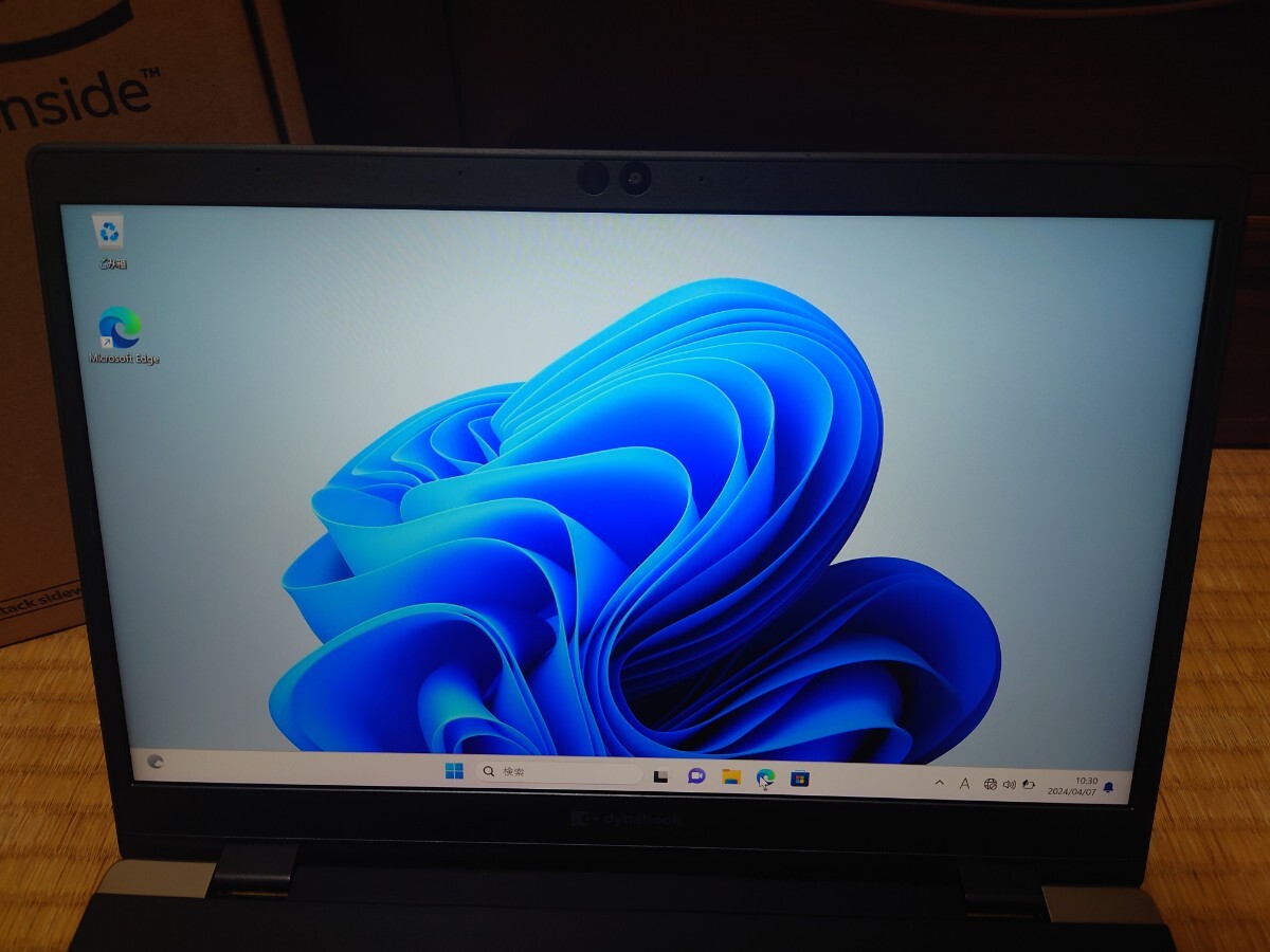 東芝Dynabook GX83/MLE/i7-10510U/超軽量ノートパソコン_画像4