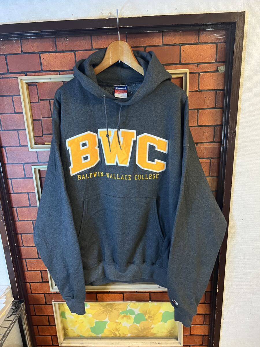 スウェットパーカー チャンピオン カレッジ系 BWC champion xxl 2XL グレー系 ビックサイズ アメリカ古着 スポーティー アウトドア の画像1