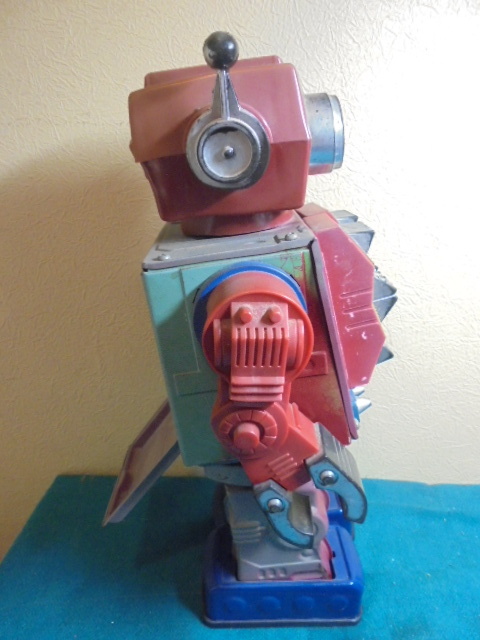 ロボット　ブリキ＆プラスチック　約３１ｃｍ　日本製　ジャンク品　アンティーク　インテリア_画像5