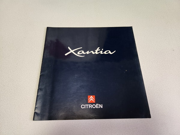 * Xantia Citroen Xantia catalog 1994 year 11 month issue automobile pamphlet * control number mc197