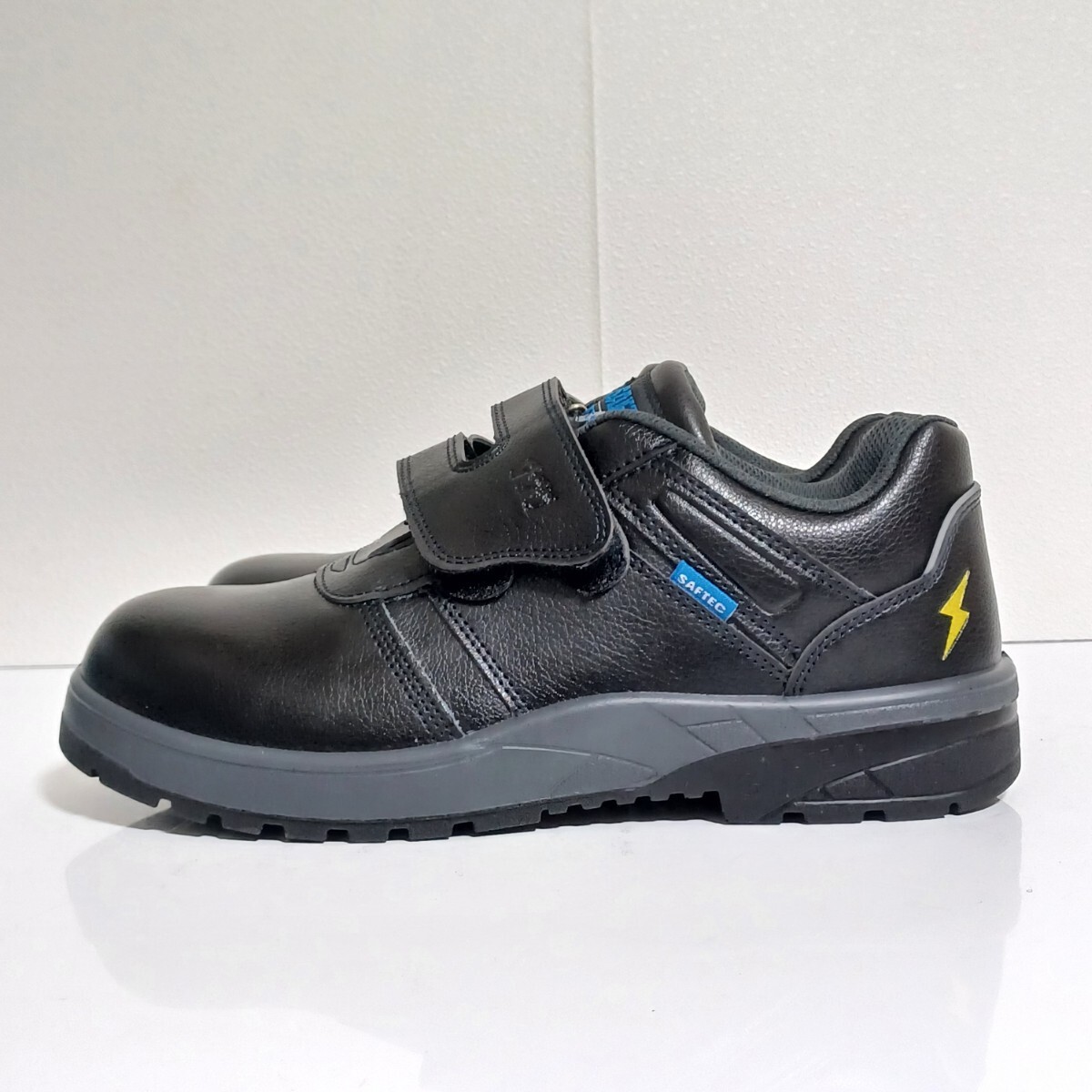 【新品未使用】MITSUUMA　ミツウマ　安全靴　26.5cm　作業靴 静電気帯電 防止 耐油 軽量 樹脂 先芯　セーフティシューズ　靴　(SK)
