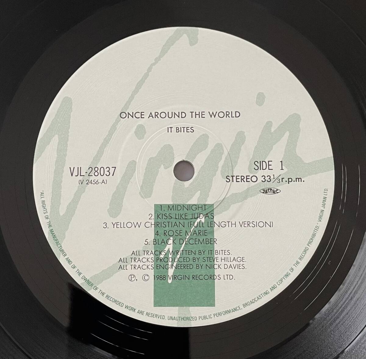 帯付き！国内盤★ イット・バイツ【IT BITES】／限りなき挑戦【ONCE AROUND THE WORLD】レコード番号：VJL-28037の画像2