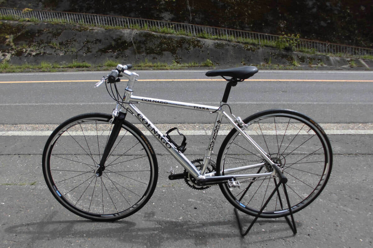 1円～COLNAGO カーボン クロスバイク TIARA SHIMANO 20段 シルバー色 4329の画像2