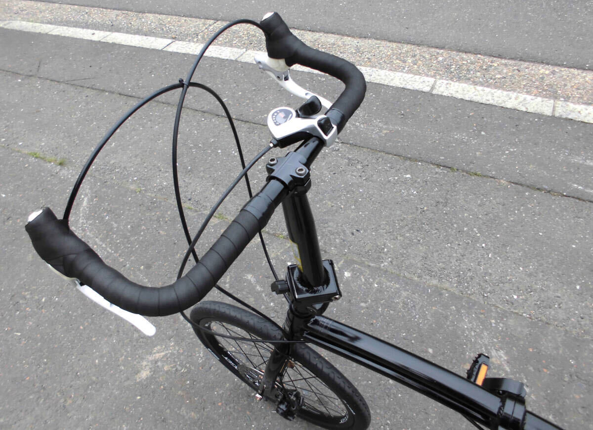 1円～ドッペルギャンガー DOPPELGANGER ディスク式 折り畳み自転車 211 SHIMANO 6速 20インチ ミニベロ 小径車 黒色 4359