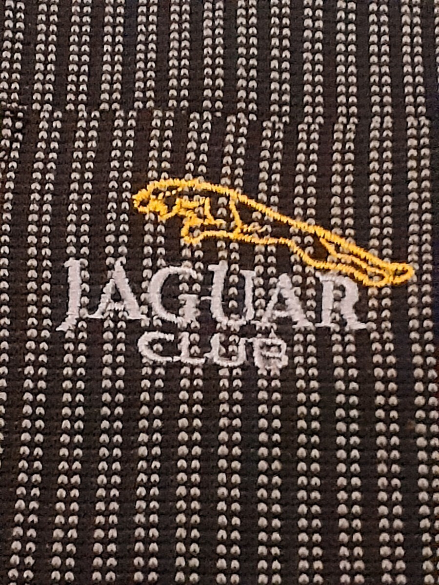 【送料込み!!】JAGUAR CLUB ジャガークラブ メンズ ポロシャツ 半袖Tシャツ ゴルフシャツ ロゴ刺繍 胸ポケット ゆったり薄い生地 Ｌサイズ_左胸に JAGUAR CLUB の刺繍♪